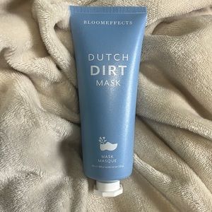 NEW: Bloomeffects Dutch Dirt Mask - purify skin, clean pores, detox, exfoliate